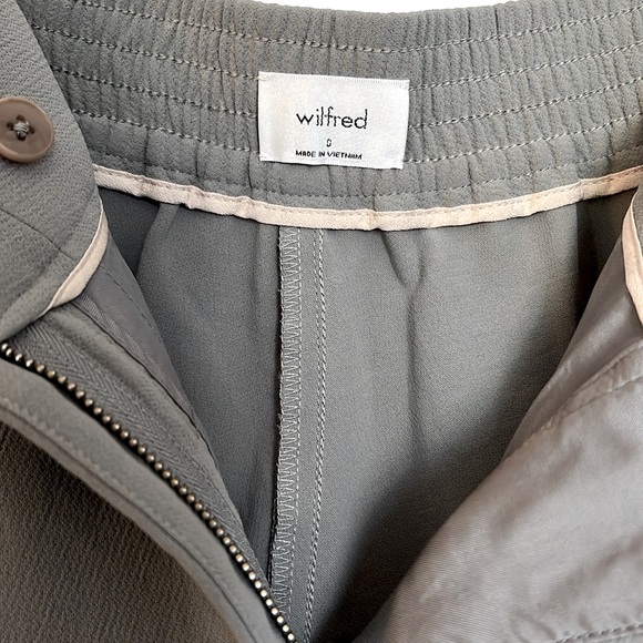 Aritzia Alanya Pants - Grey, Ankle Length - Picture 6 of 6